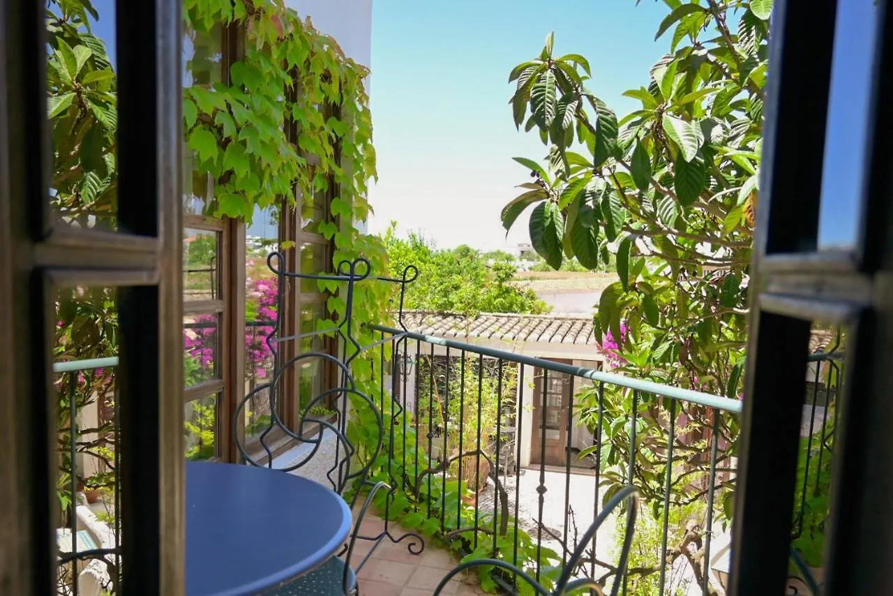 Uma Casa A Beira Sol Bed & Breakfast Lagos