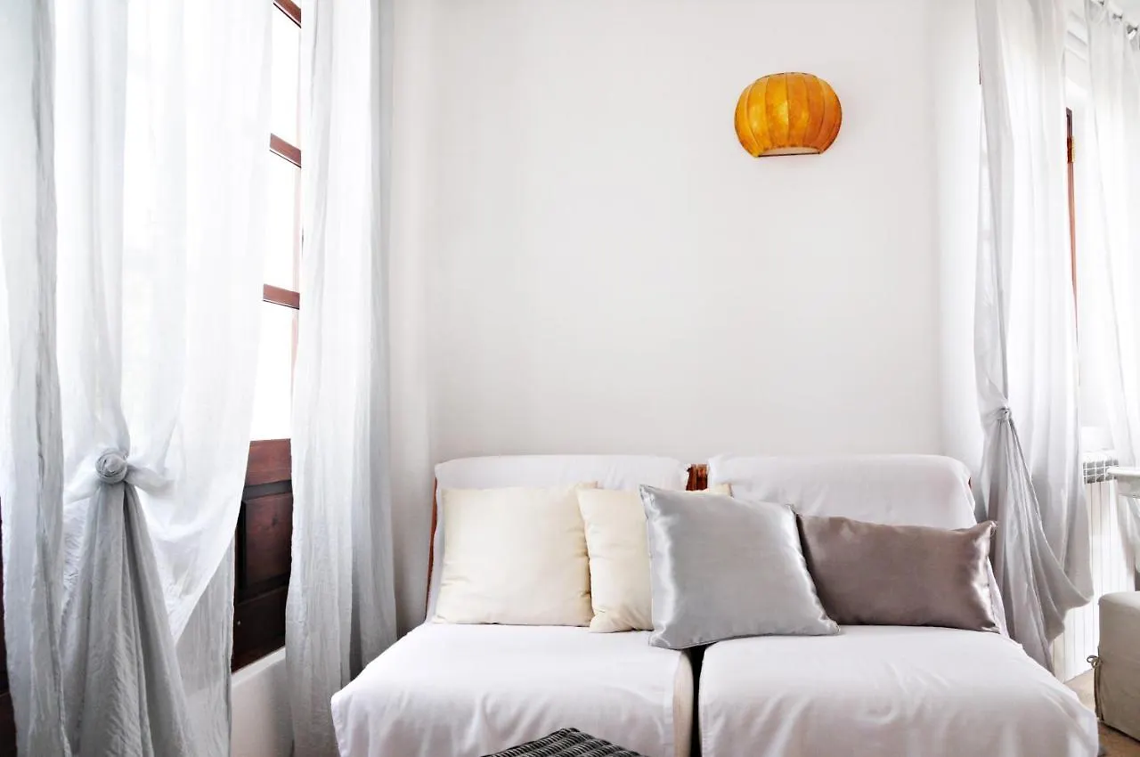 Uma Casa A Beira Sol Bed & Breakfast Lagos 3*,