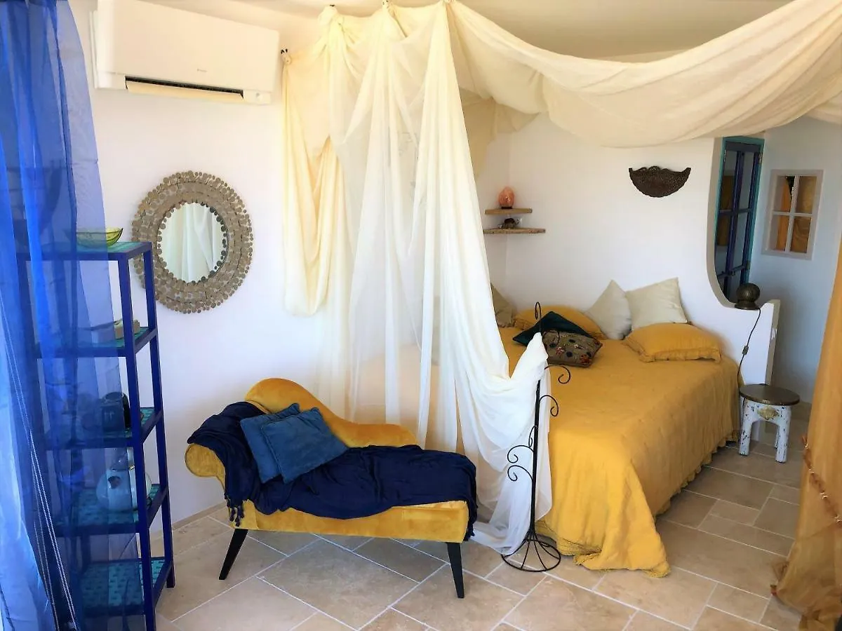 Uma Casa A Beira Sol Bed & Breakfast Lagos